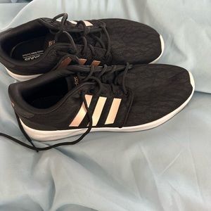 Woman’s size 10 adidas sneakers
